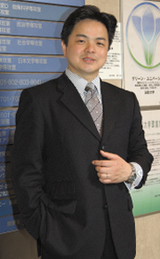 越尾 英明 さん 越尾 英明 さん