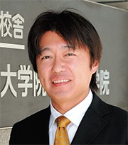 山田 昌秀 さん 山田 昌秀 さん